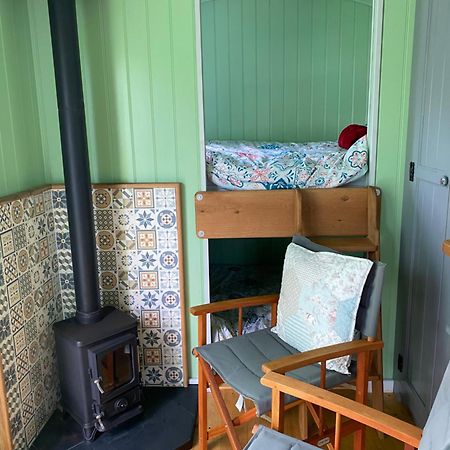 Jasmine The Shepherd Hut ウッドホール・スパ エクステリア 写真